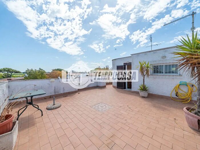 Appartamento trilocale in vendita in Viale Fregene, Cerveteri