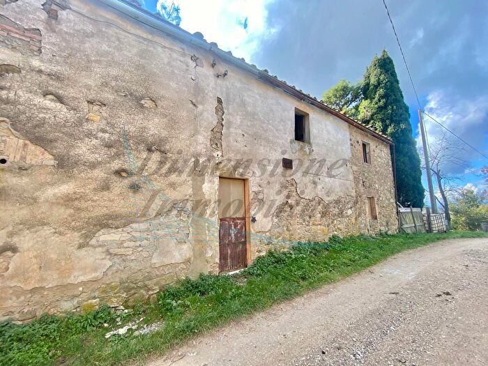 Casa con 5 locali in vendita in Strada Comunale SantIppolito, Pomarance