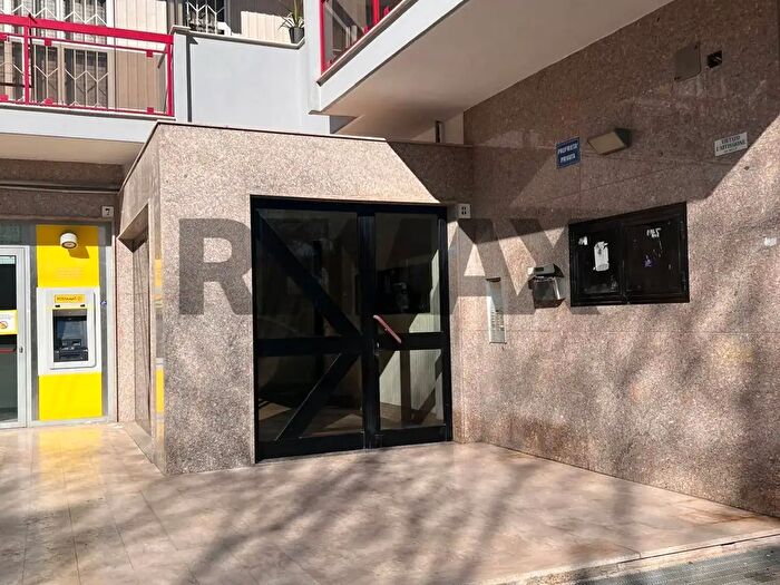 Appartamento trilocale in vendita in Piazza Savino Daloiso, Foggia