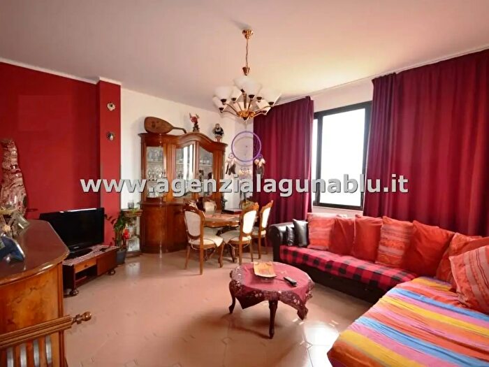 Appartamento quadrilocale in vendita in Via Napoli, Mazara Del Vallo