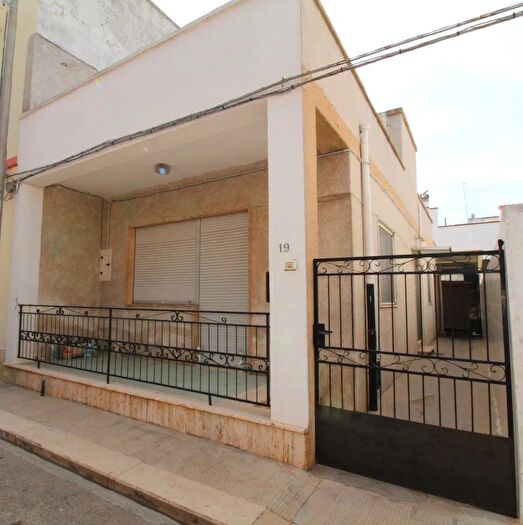 Casa bilocale in vendita in Via Archimede, Casamassima