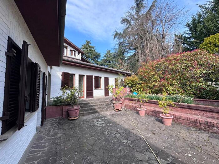 Casa con 5 locali in affitto in Via Altopiano, Borgonuovo, Sasso Marconi