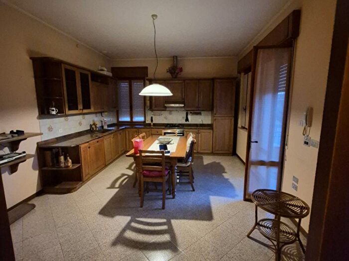 Appartamento quadrilocale in affitto in Centro, Belfiore