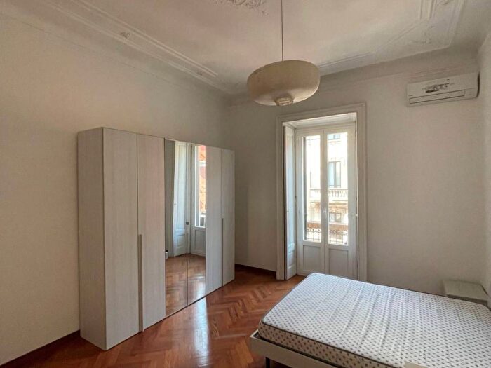 Appartamento trilocale in affitto in Via Spartaco, Montenero, Milano