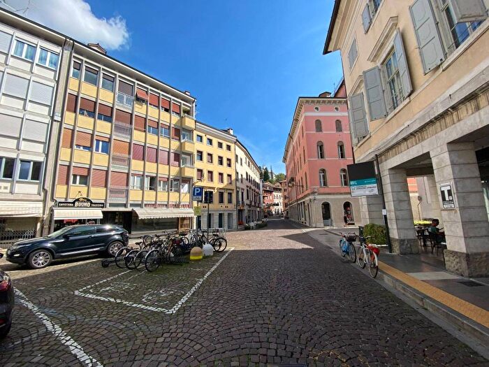 Casa monolocale in affitto in Piazza San Cristoforo, Centro Storico, Udine