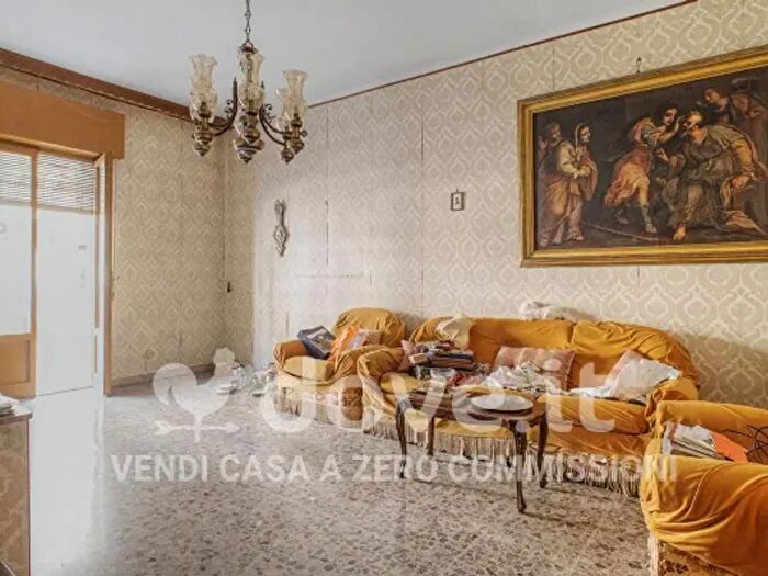 Appartamento trilocale in vendita in Via Veneto, Taranto