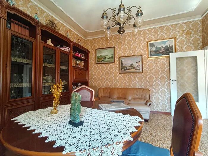 Appartamento quadrilocale in vendita in Viale Guglielmo Marconi b, Livorno