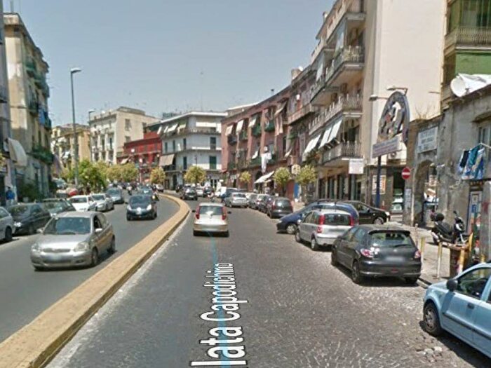 Appartamento monolocale in affitto in Calata Capodichino, Capodichino, Napoli
