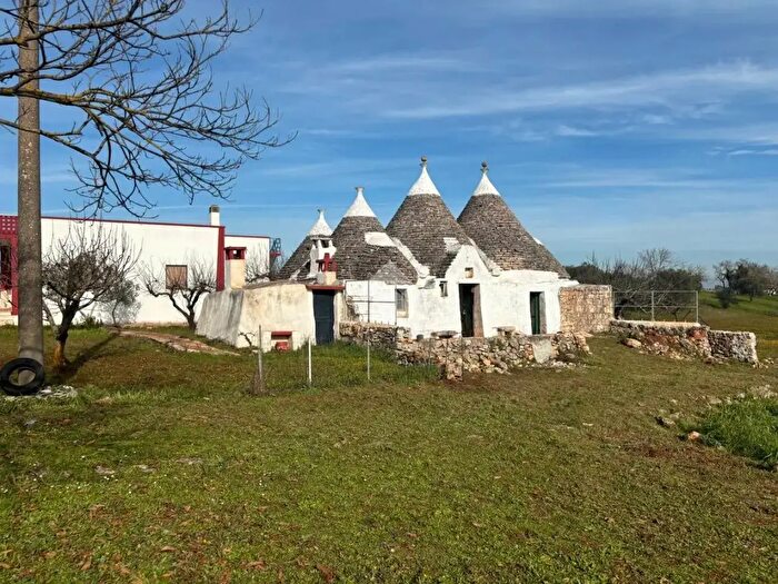 Casa bilocale in vendita in Strada Seppelanardo, Martina Franca