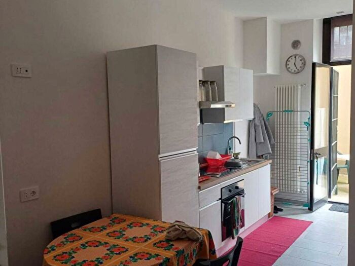 Appartamento trilocale in affitto in Via Sassari, Aurora, Torino