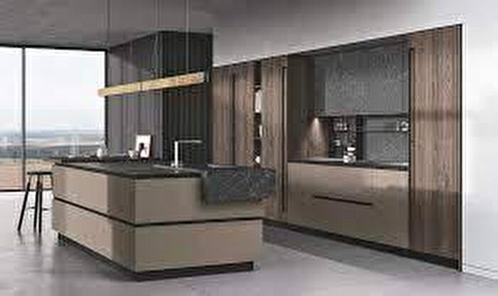 Appartamento con 5 locali in vendita in Via Cardinal Giacomo Lercaro, Casalecchio Di Reno