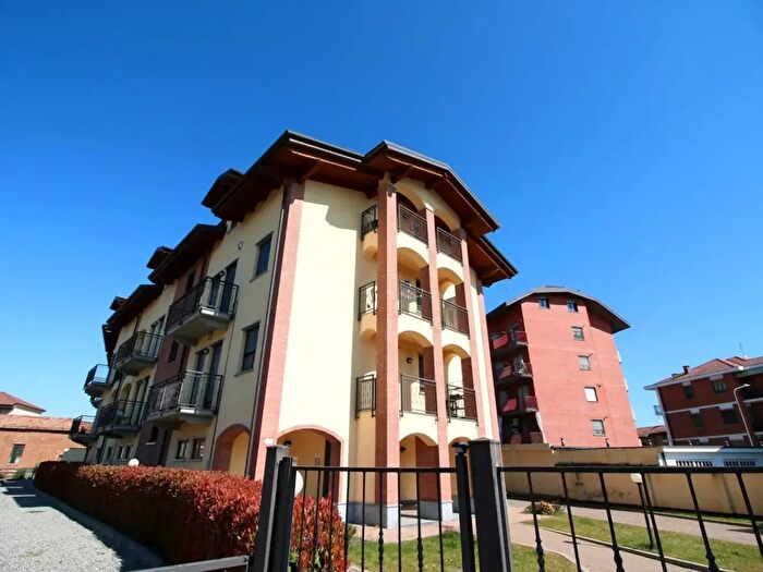 Appartamento bilocale in vendita in Via Chivasso, San Benigno Canavese