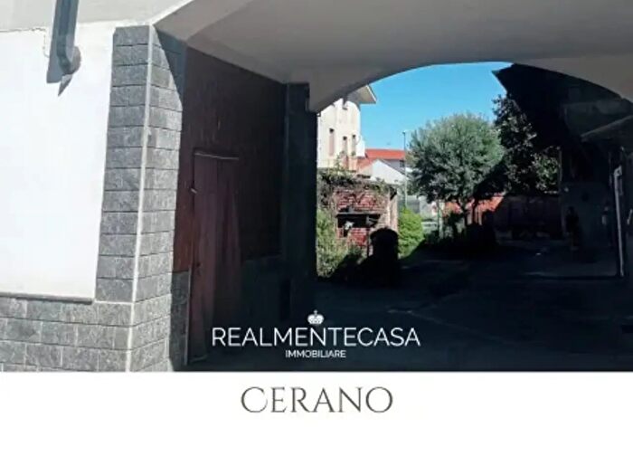Casa quadrilocale in vendita in Via Aprile, Cerano