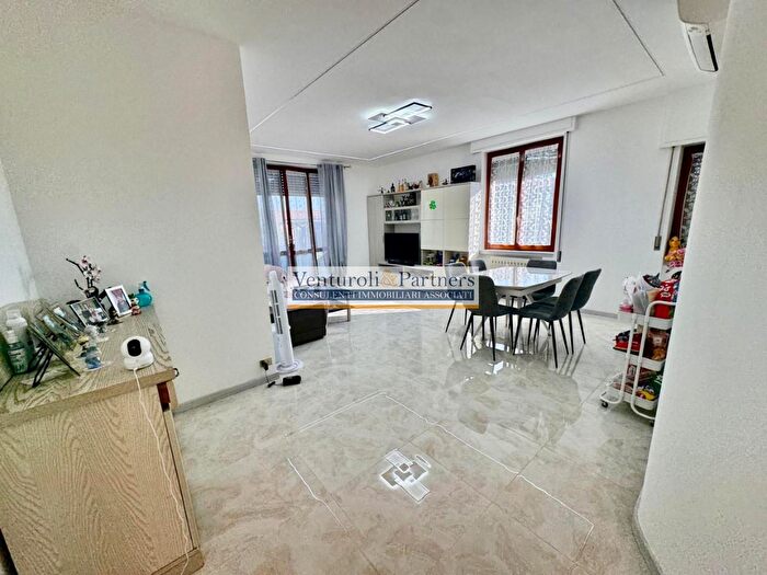 Appartamento quadrilocale in vendita in Via Trento, Bedizzole