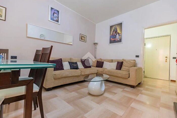 Appartamento trilocale in vendita in Via Guglielmo Longo, Bergamo