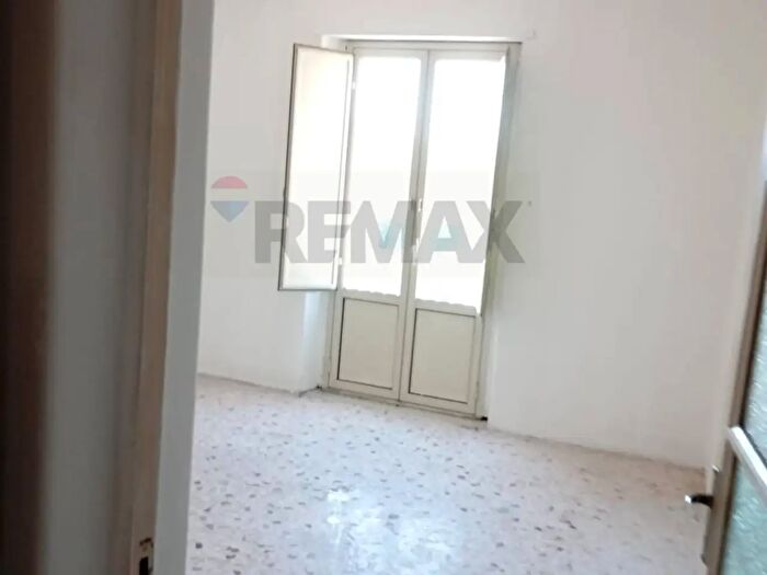 Appartamento trilocale in vendita in Via Passarello, Catania