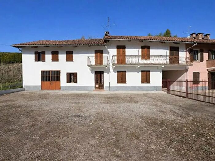 Casa con 5 locali in vendita in Borgata San Giacomo, San Damiano DAsti