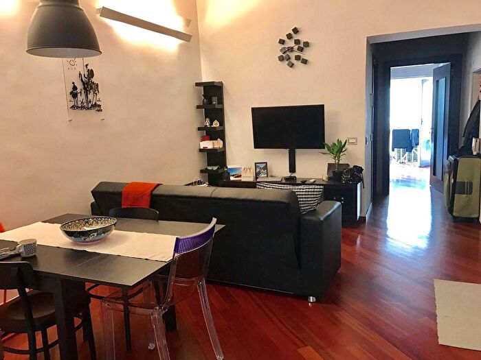 Appartamento bilocale in affitto in Via Porta di Mare, Centro Storico Teatro Verdi, Salerno