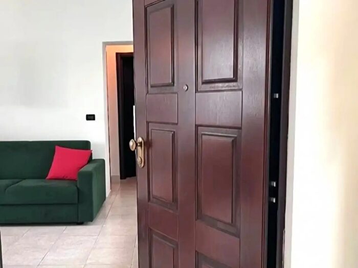 Appartamento quadrilocale in vendita in Via Trasimeno, Prato