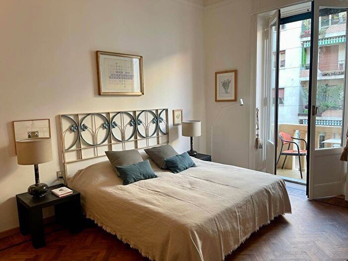 Appartamento bilocale in affitto in Via Giulio Ceradini, Plebisciti Susa, Milano