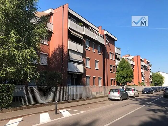 Appartamento trilocale in vendita in Via Vignazola, Meda