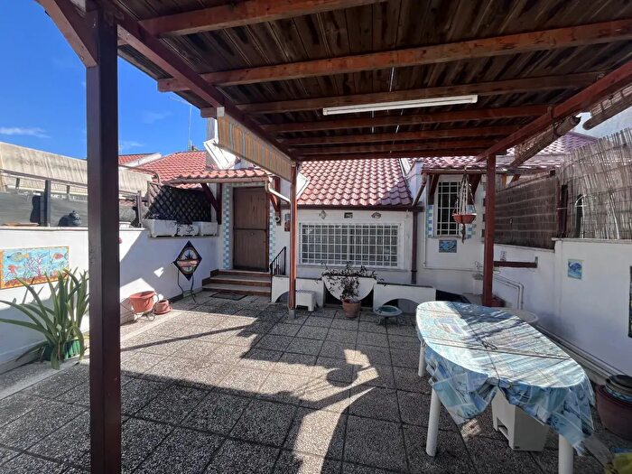 Casa quadrilocale in vendita in Via Severino Ferrari, Anzio