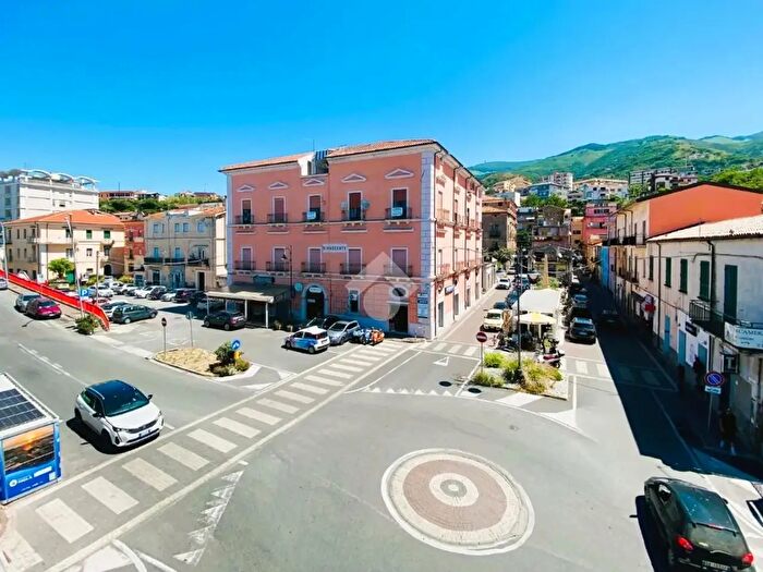 Appartamento bilocale in vendita in Via C d'Armi, Paola