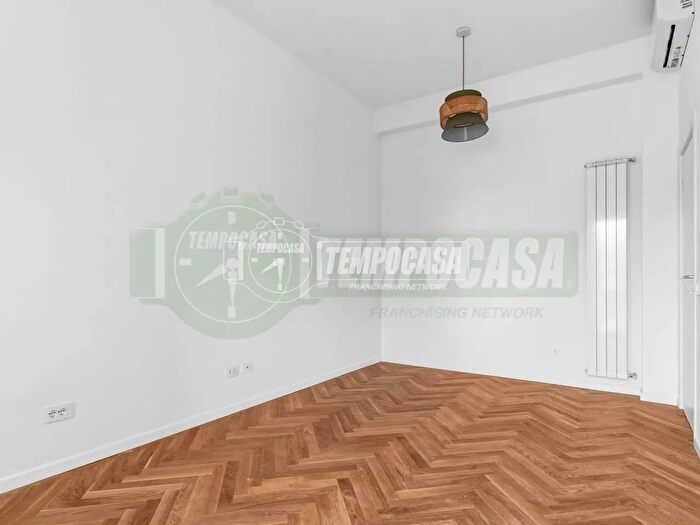 Appartamento trilocale in vendita in Milano