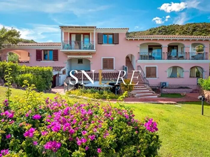 Casa con 6 locali in vendita in Via dello Spirito Santo, Olbia