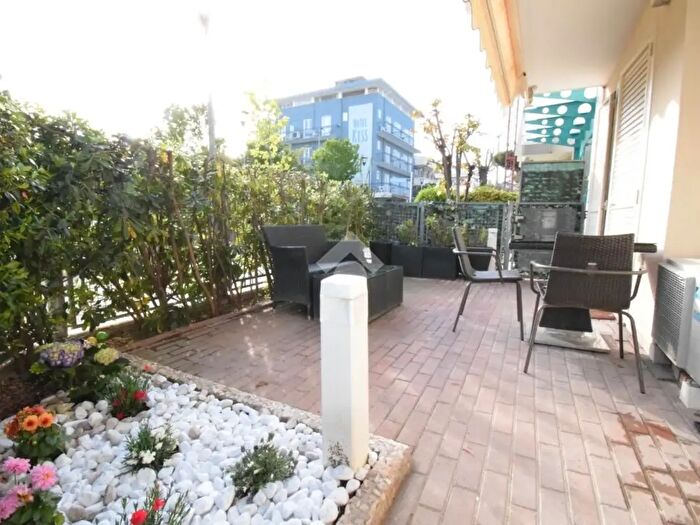 Appartamento bilocale in vendita in Viale Dante, Riccione