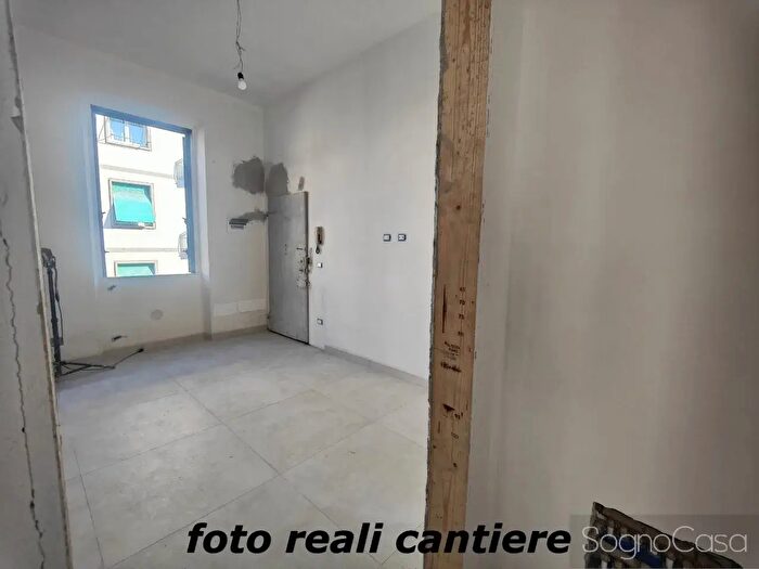 Appartamento trilocale in vendita in Via Brunetto Latini, Firenze