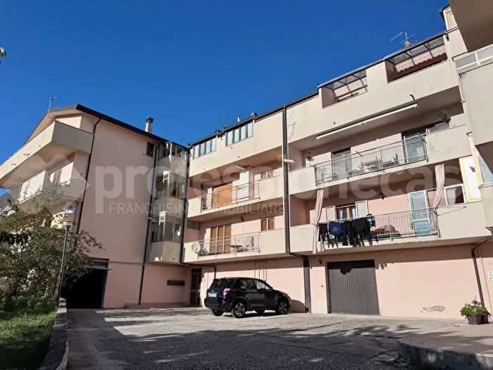 Appartamento trilocale in affitto in Via Panoramica, Castel Di Sangro