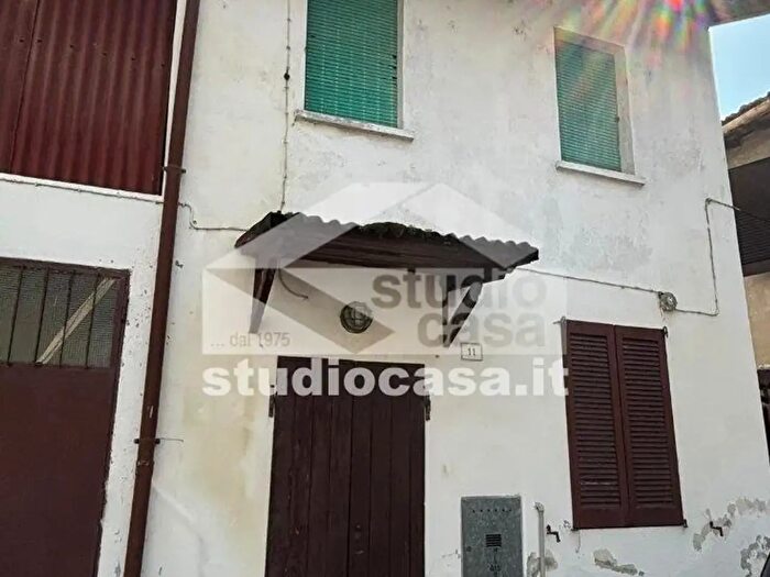 Casa bilocale in vendita in Via Spessetta, Spessa