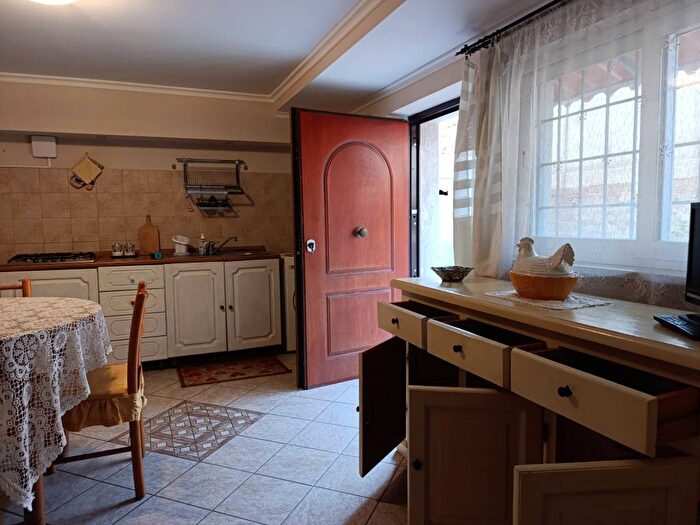 Appartamento bilocale in affitto in Via Lago Maggiore, Cioccati Zucchetti, Nettuno