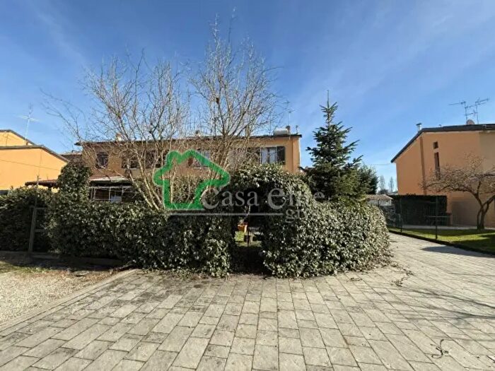 Casa trilocale in vendita in Via Brunetti, Lodi