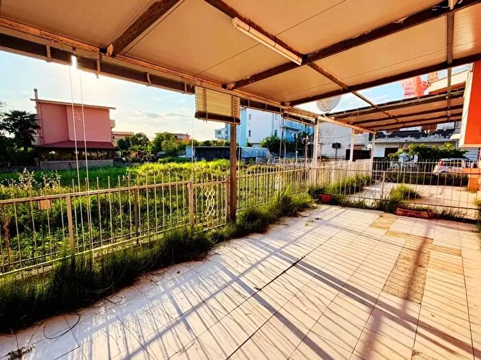 Appartamento trilocale in vendita in Via del Mare, Santa Maria Del Cedro