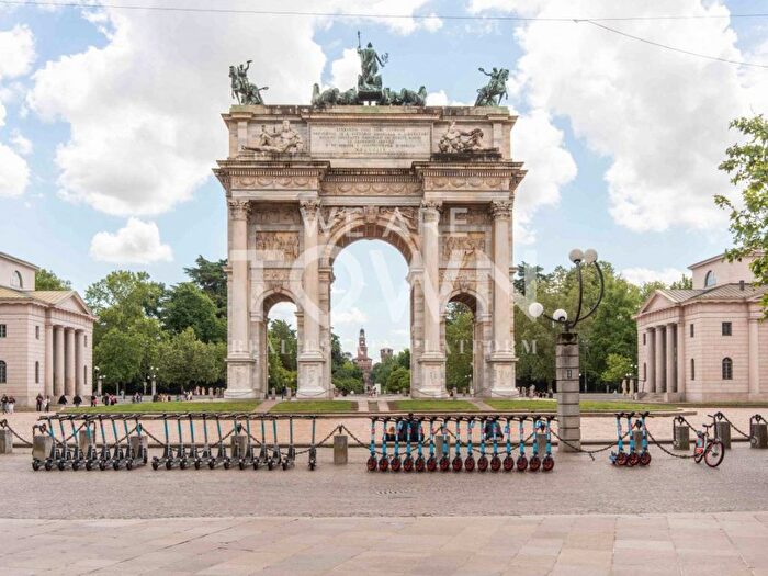 Appartamento bilocale in affitto in Piazza Sempione, Arco della Pace, Milano