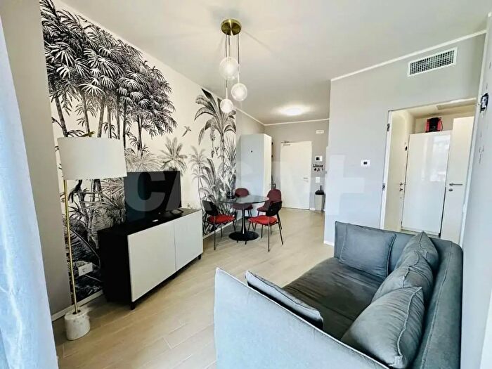 Appartamento bilocale in affitto in Via Giovanni Suzzani, Milano