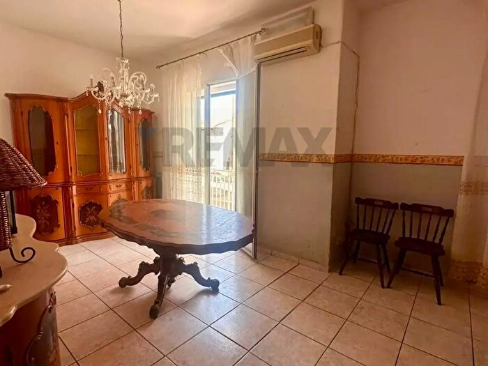 Appartamento quadrilocale in vendita in Acireale