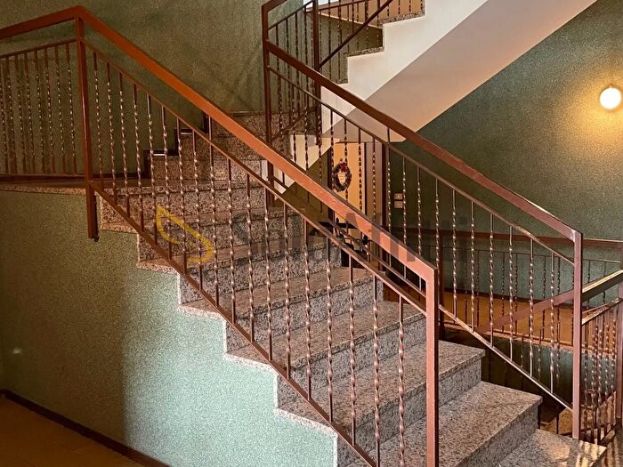 Appartamento con 6 locali in affitto in Via Michelangelo Buonarroti, Ranica