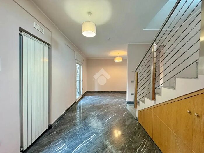 Casa quadrilocale in vendita in Via Santa Chiara dAssisi, Orta Di Atella