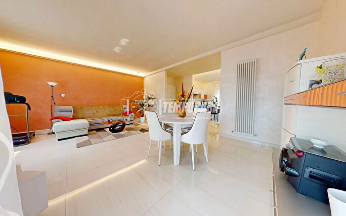 Appartamento quadrilocale in vendita in Camerano