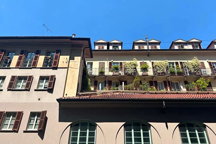 Appartamento monolocale in affitto in Via Molino delle Armi, Milano