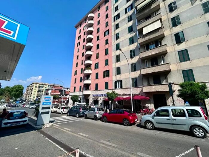 Appartamento bilocale in vendita in Viale Furio Camillo, Roma