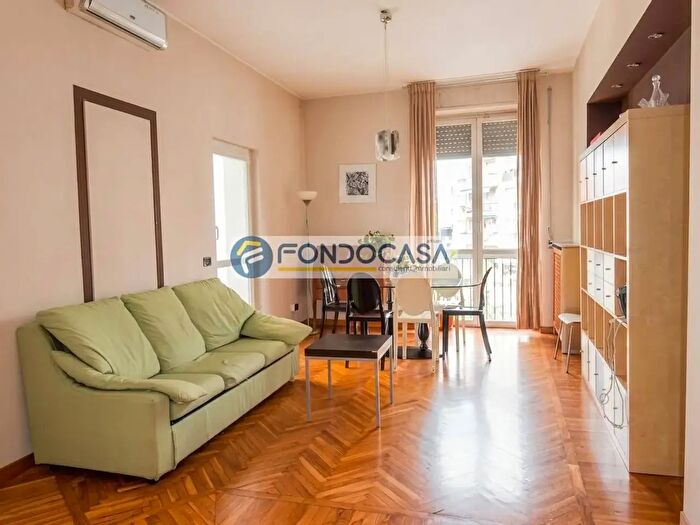 Appartamento quadrilocale in vendita in Via Soperga, Milano