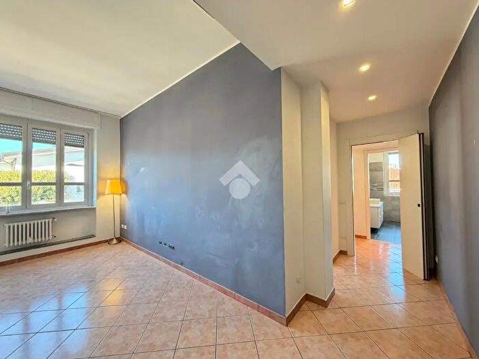 Appartamento trilocale in vendita in Via Grossi, Seregno