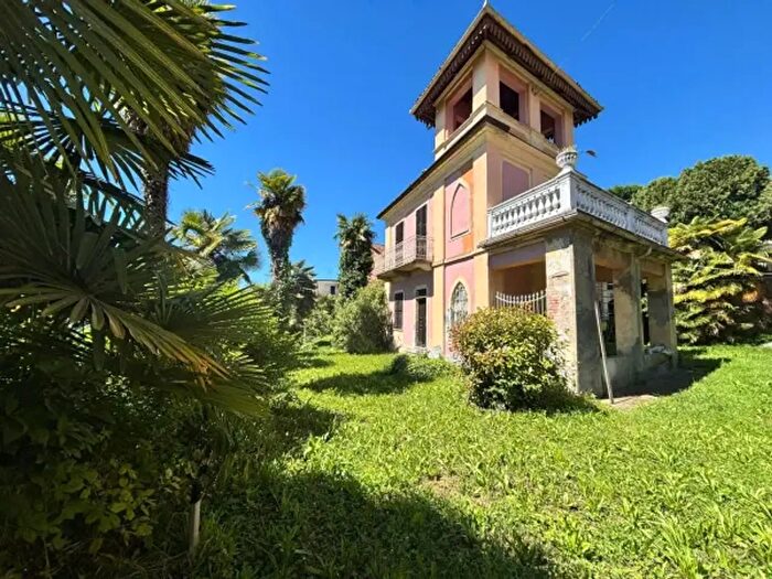 Casa con 6 locali in vendita in Via Benedetto Cairoli, Cossombrato