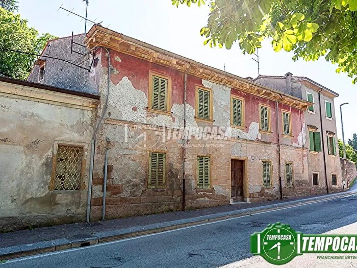 Casa in vendita in Sommacampagna