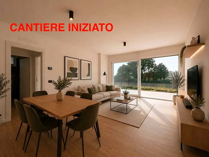 Appartamento bilocale in vendita in Via Ariosto, Cadorago