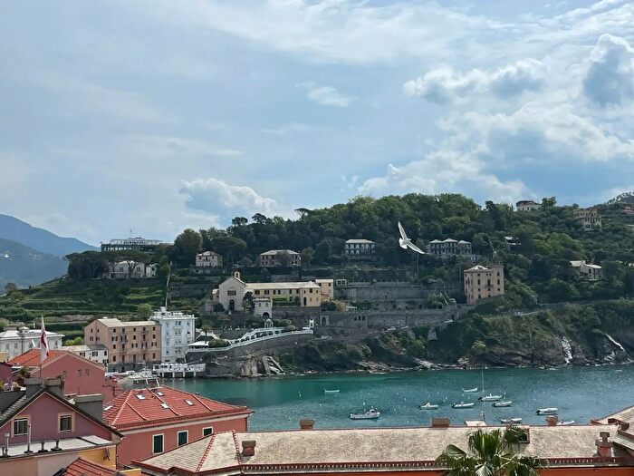 Appartamento quadrilocale in vendita in Sestri Levante